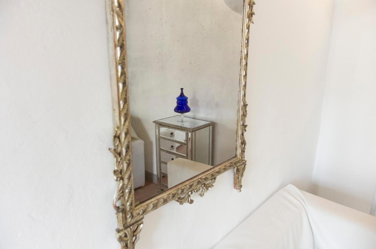 Otello Appartamento In Palazzo Storico - Palazzo Tolomei Флоренция Екстериор снимка